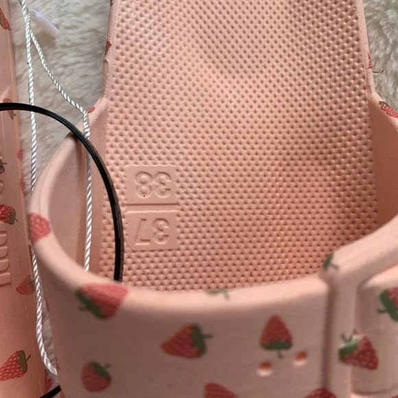 Freedom Moses Tuti Baby Strawberry Slide Sandals - Picture 10 of 14